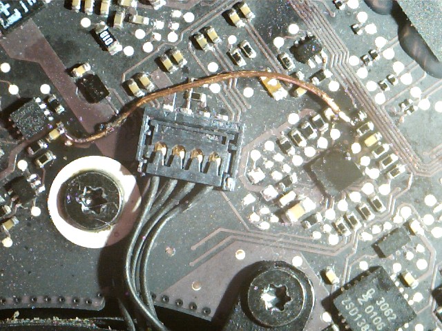 820 2915 B PCB With The AMD GPU Disable TESTED OK — 3.jpg